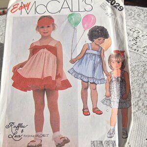Vintage McCall's Easy Ruffles & Lace Girls Sundress Pattern SZ 2-4 Factory Fold